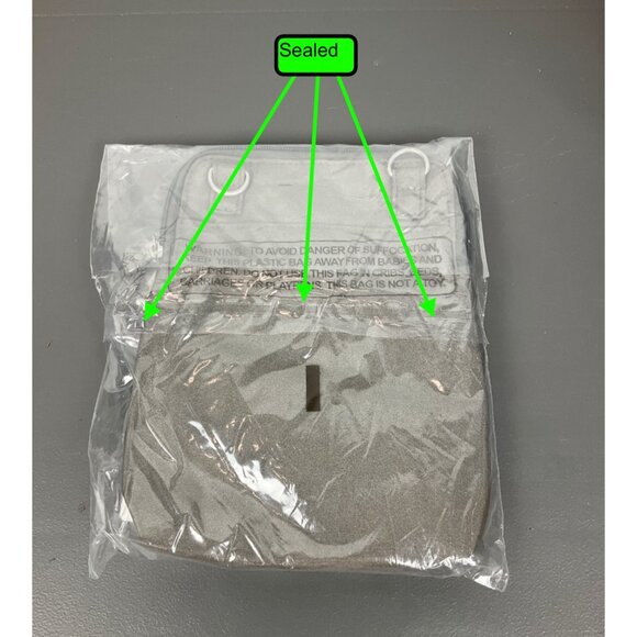 Baggallini Bryant Mini Crossbody Handbag - Sterling Shimmer, Chic Women's Access - Picture 4 of 7